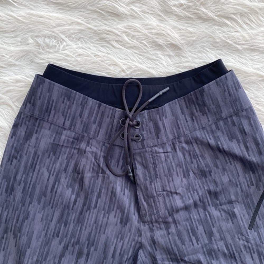 Lululemon | El Current Short‎ *Lined View 3